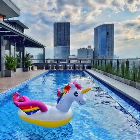 Surabaya River View Hotel Dış mekan fotoğraf