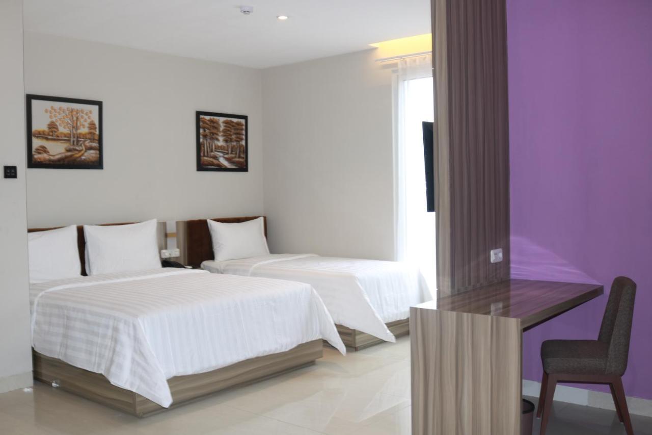 Surabaya River View Hotel Dış mekan fotoğraf