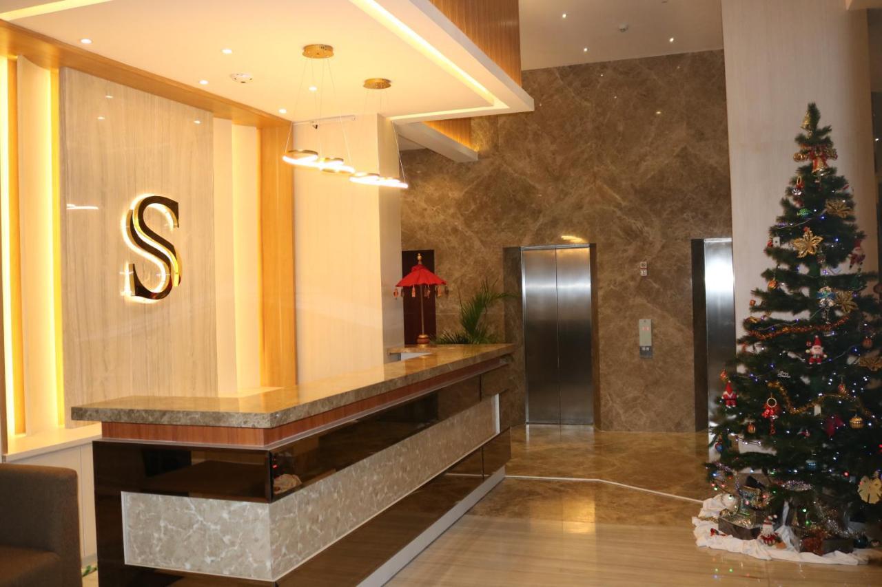 Surabaya River View Hotel Dış mekan fotoğraf